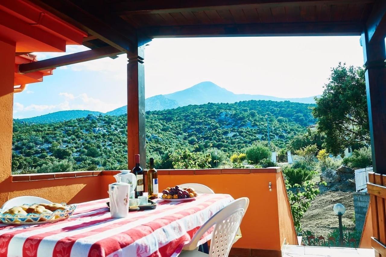 Cala Gonone, Casa I Pini Apartamento Exterior foto