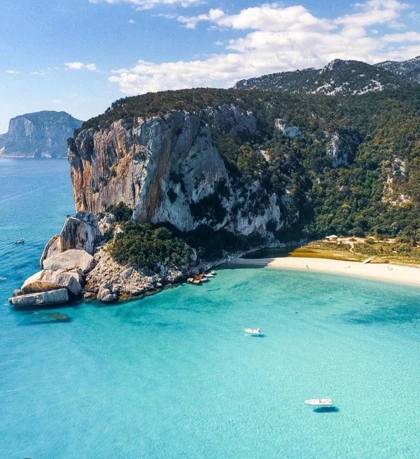 Cala Gonone, Casa I Pini Apartamento Exterior foto